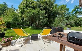 Centre St Jorioz : Charmant et spacieux studio avec terrasse et jardin privatif